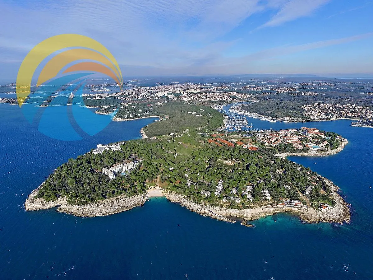 Apartments Ivanka 1056 Pula
